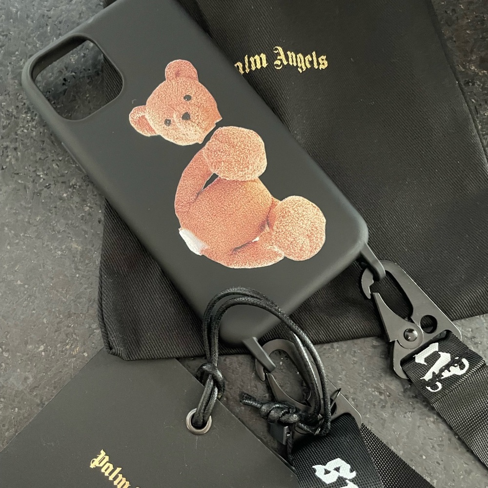 Palm Angels teddy bear PALM ANGELS
Teddy Printed 11pro Neck Iphone Case In Black